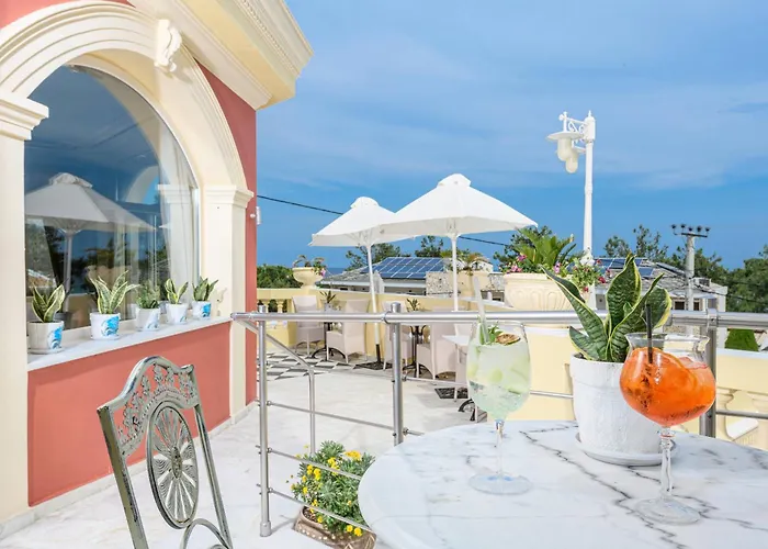 Enavlion Hotel